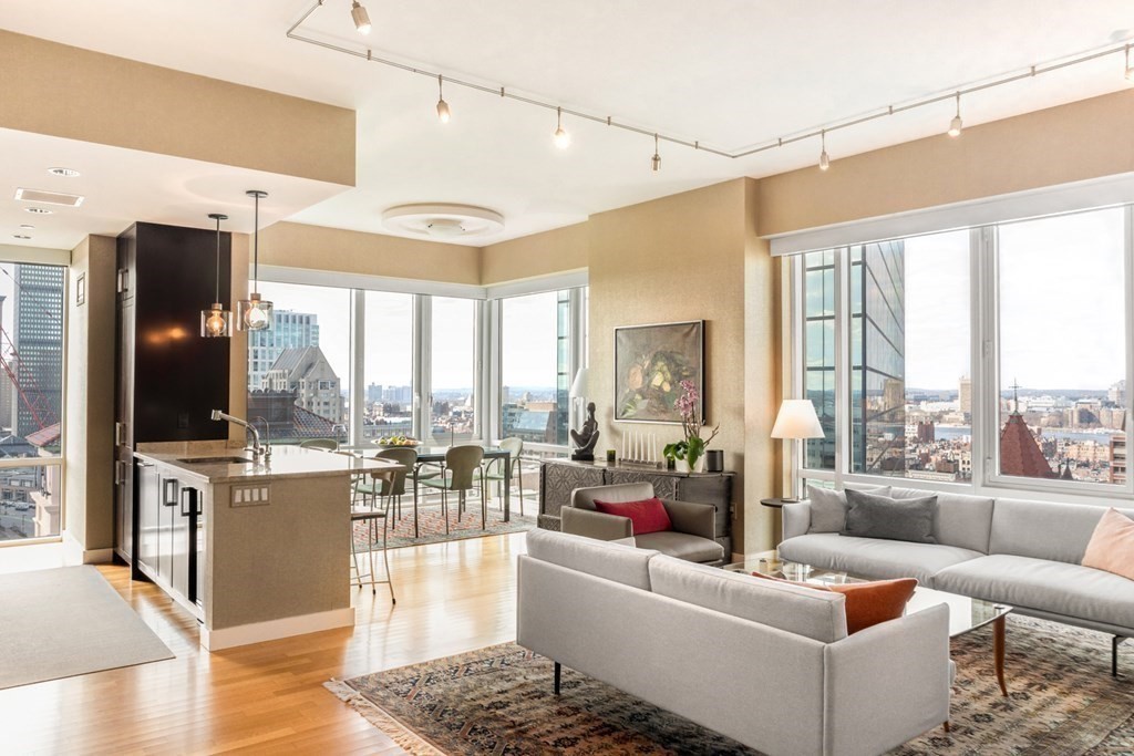 Luxury Boston The Clarendon Condos Boston Back Bay Boston Condos