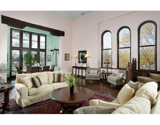 Boston Condos and Luxury Boston Real Estate For Sale