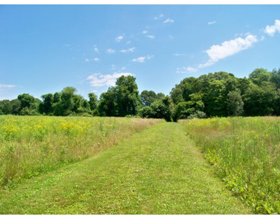 400 Horseneck Road