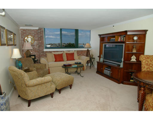 Boston Condos and Luxury Boston Real Estate For Sale