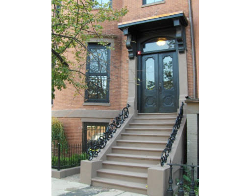 Boston Condos and Luxury Boston Real Estate For Sale