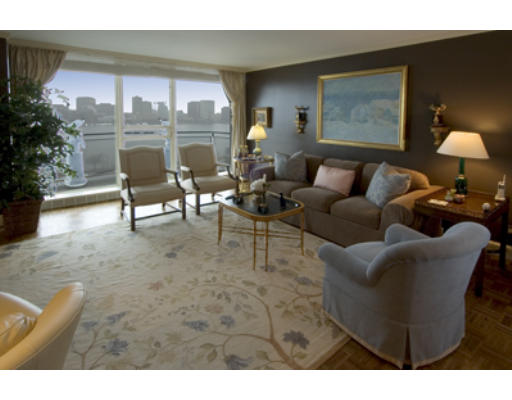 Boston Condos and Luxury Boston Real Estate For Sale