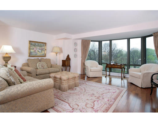 Boston Condos and Luxury Boston Real Estate For Sale