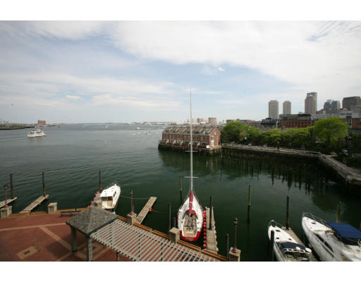 Boston Condos and Luxury Boston Real Estate For Sale