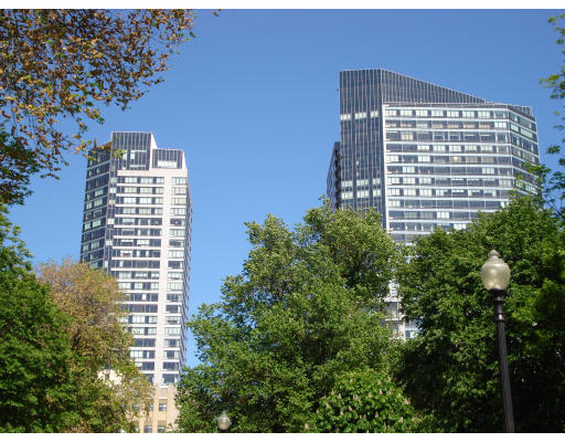 Click for Avery Street #U901, Boston, MA slideshow