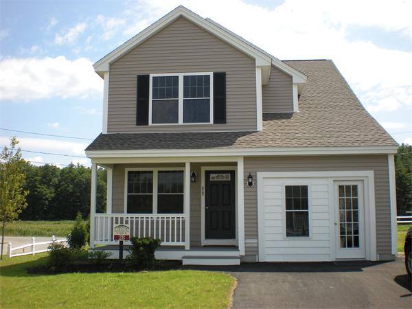 48 Emerson Circle