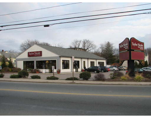 105-107 E Main St