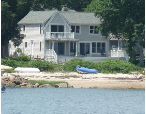 11 Spinnaker Lane
