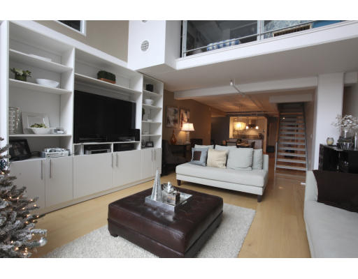 71076562 Photo