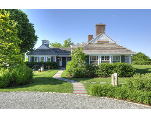 75 Waterside Ave