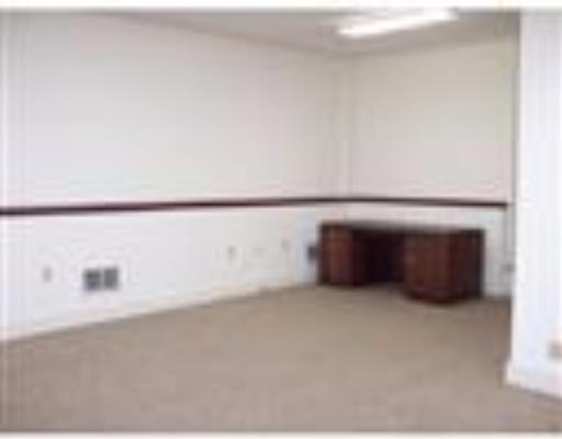 106 Hale St, Bridgewater, MA, 02324, USA