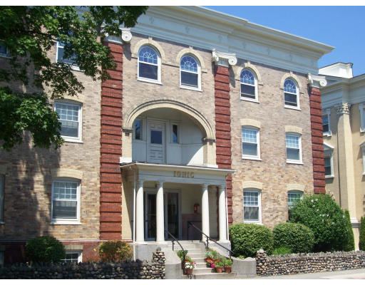 Photo of Condo,306MainStreet,Melrose Real Estate, MA