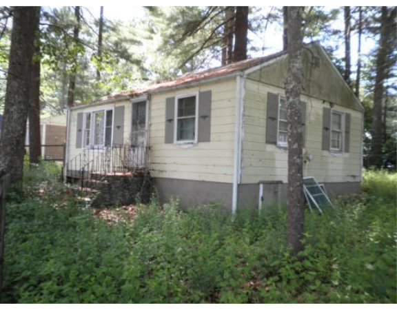 Single Family Home for Sale, ListingId:19058951, location: 9 Hollis Ave Lakeville 02347