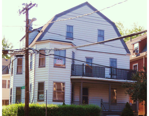 71122944 Photo