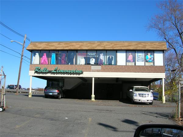 1048 N shore Rd