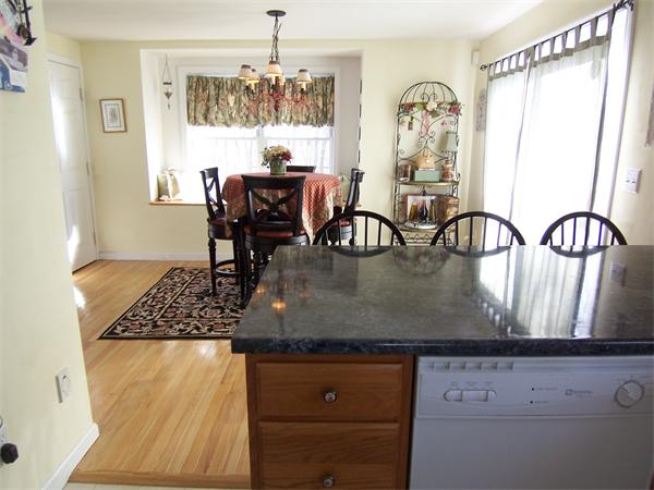 35 Acton St