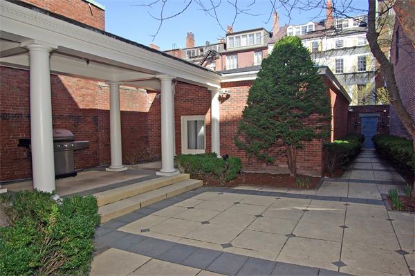 apartments for sale boston