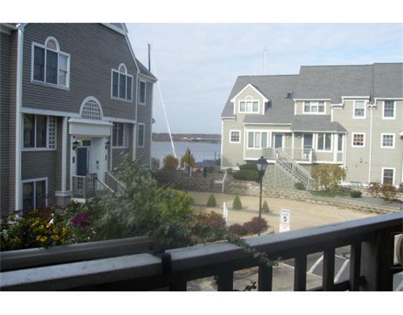 700 SHORE DRIVE