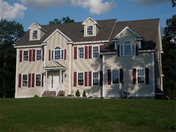 7 Paugus Trail
