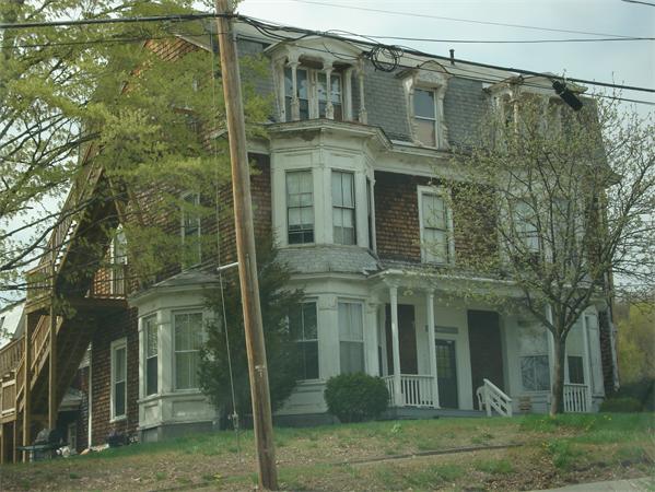 2 Center Rd