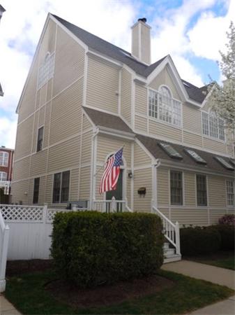 7 Munroe St