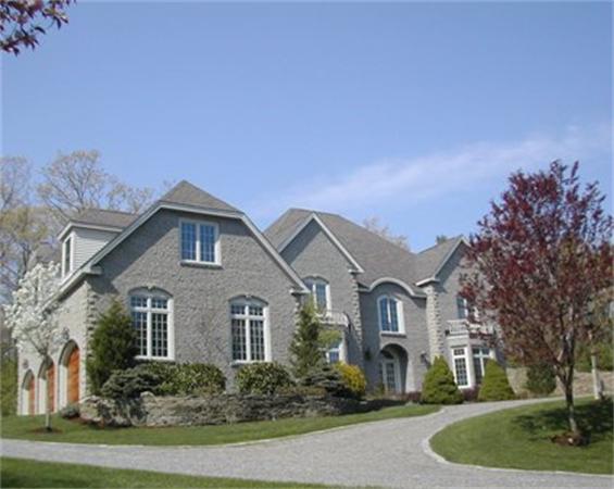 65 Great Pond Dr