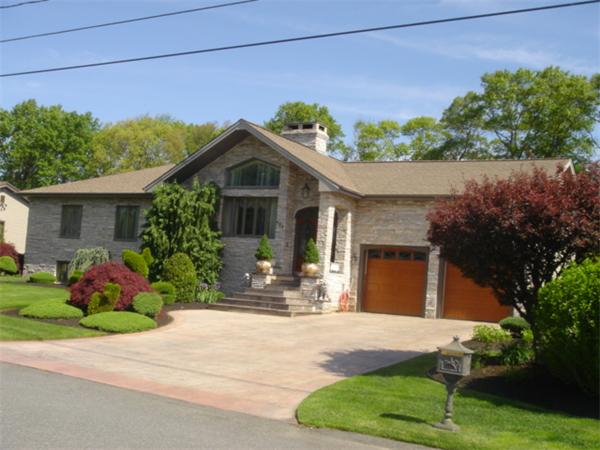 104 Kelly Dr