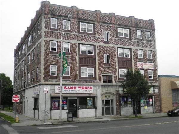 2477 Main St