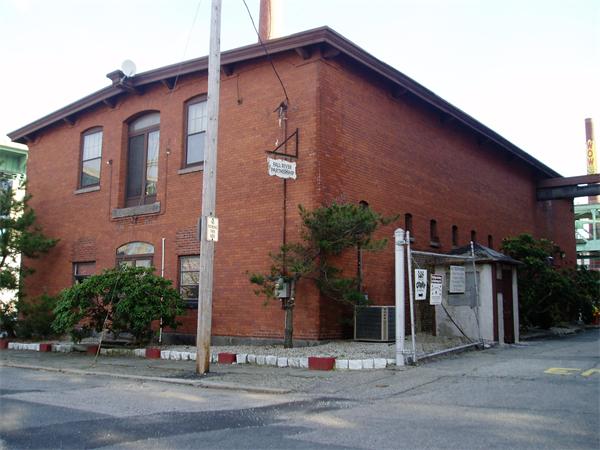 104 Anawan Street
