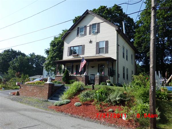 22 Bazeley Ave