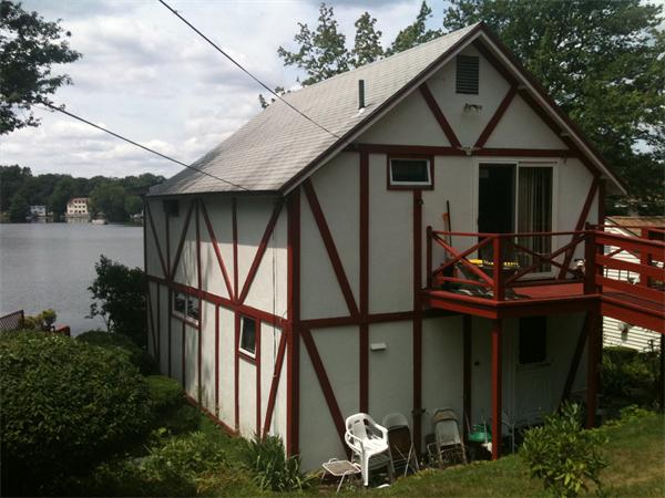 149 Lakeside Ave