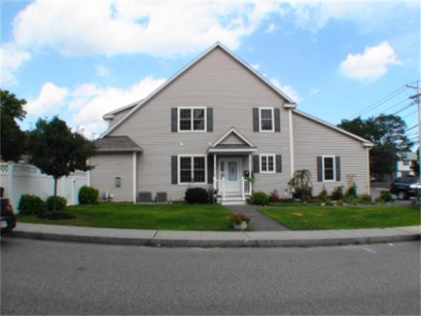 1 Tyler St