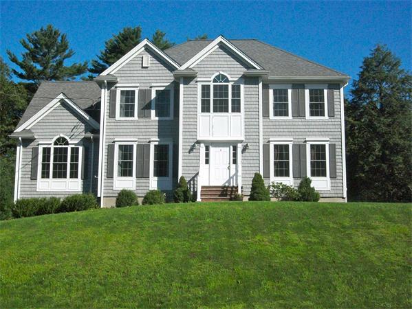 8 Harrison Cir