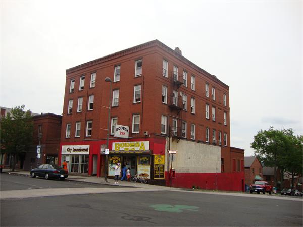 148 High St