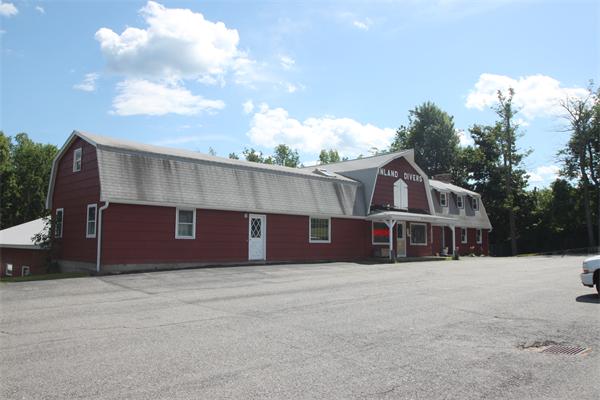 100 S Main St