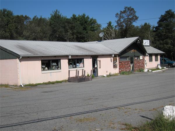 33 Middleboro Rd.