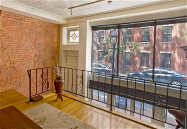 Lofts.com apartments, condos, coops, houses & commercial real estate - Back Bay Lofts (Condo)