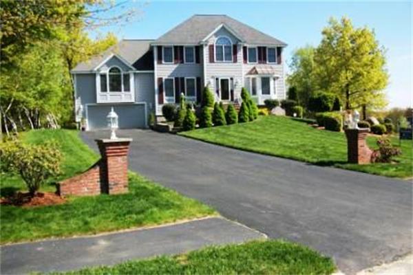 33 Fiorenza Dr