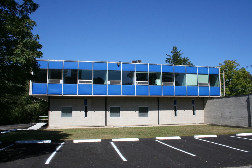 150 Bank St