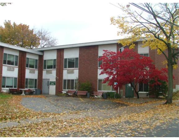 142 Pleasant Street
