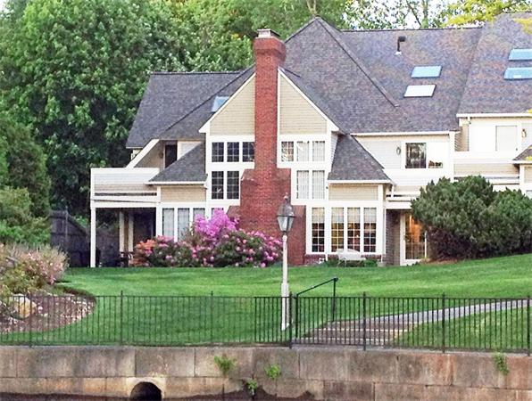 68 South Quinsigamond Ave.
