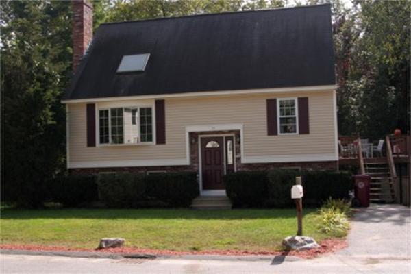 15 Laplume Ave