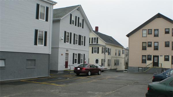 195 Rodman St