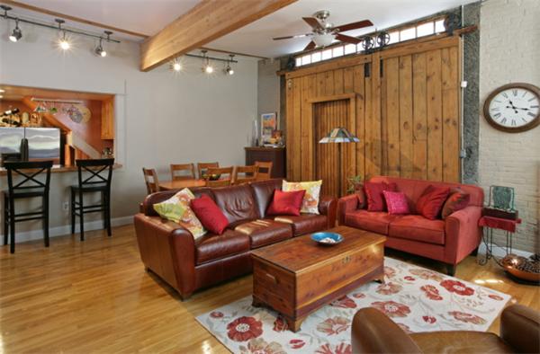 Lofts.com apartments, condos, coops, houses & commercial real estate - Beacon Hill Lofts (Condo)