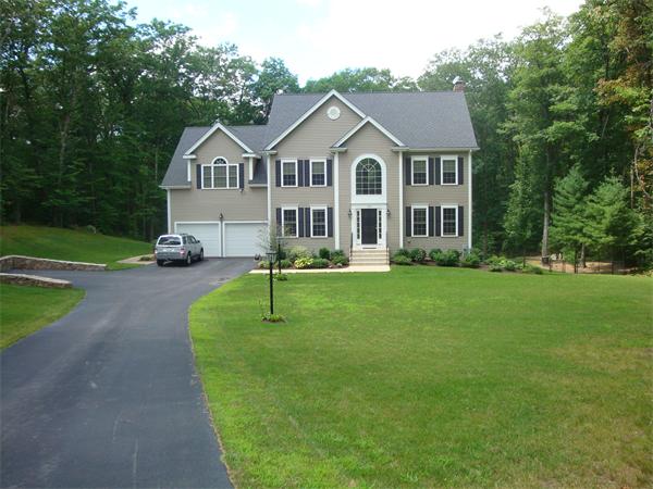 821 Samuel Dr