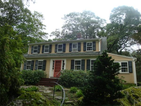 2 Burgess Ln