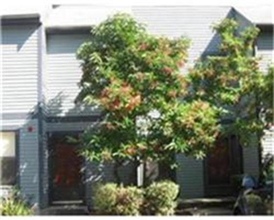 Single Family Home for Sale, ListingId:17690108, location: 110 Dean St Taunton 02780