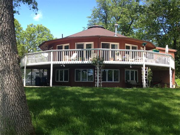 108 Pleasant Valley Road