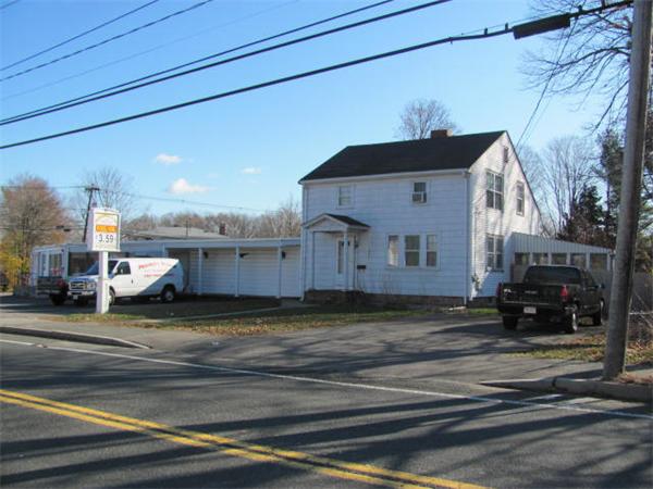 12 Centre Ave