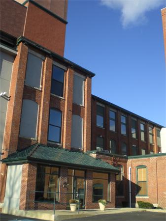 Lofts.com apartments, condos, coops, houses & commercial real estate - Worcester Lofts (Condo)